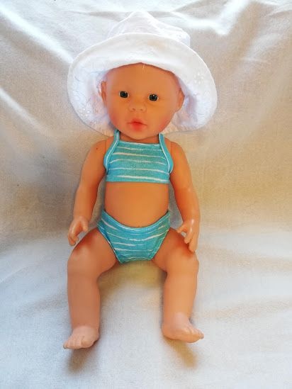 Bikini Med Solhatt Epla