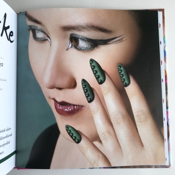 Nail Candy, 50 ideer for trendy og kule negler Epla