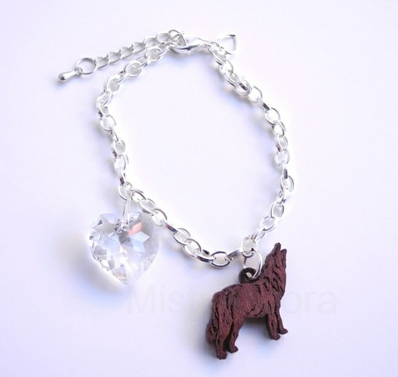 Bella's Charm Bracelet Wolf and Heart Twilight Saga Edward Jacob Epla