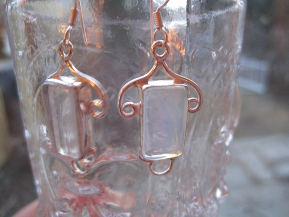 Opalisert Glass () Opalisert Glass